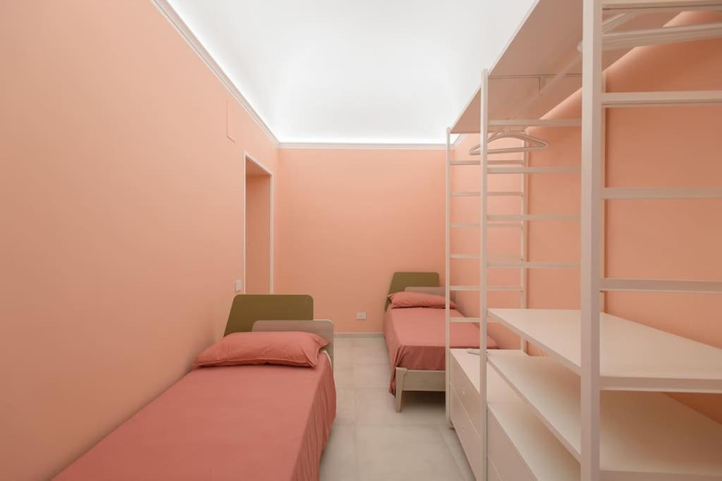 Alessia Holiday House 90Mq Salerno Centro 外观 照片